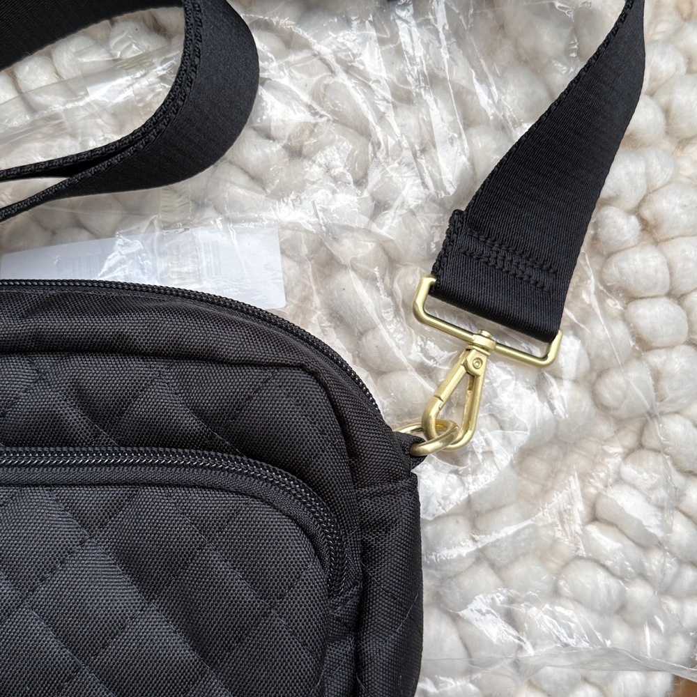 CANVELLE NWT Black Quilted Crossbody Bag, Medium size - NWT ships fast - Picture 8 of 11